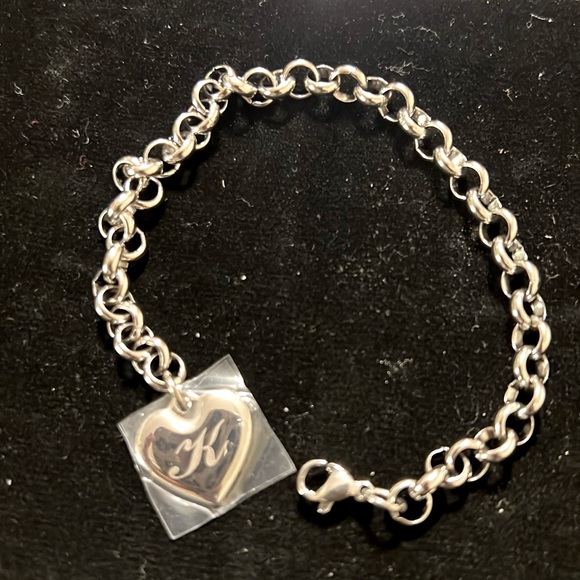 Letter K Silver-Tone Initial Bracelet NEW - Picture 4 of 9